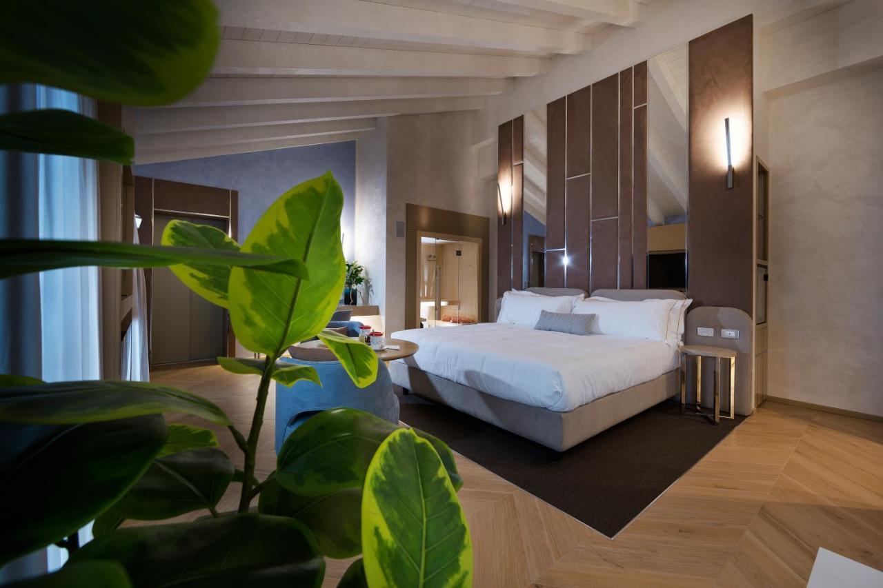 Vip'S Motel Luxury Accommodation & Spa Lonato Dış mekan fotoğraf